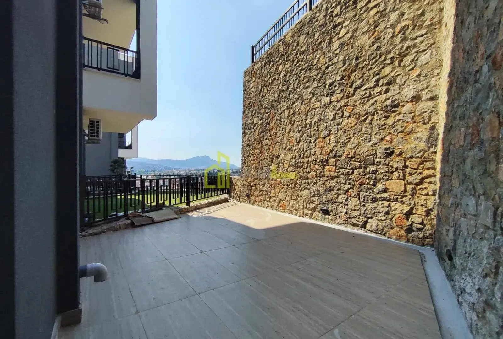 Izdavanje, jednosoban stan, 50m², Gorica C, Podgorica