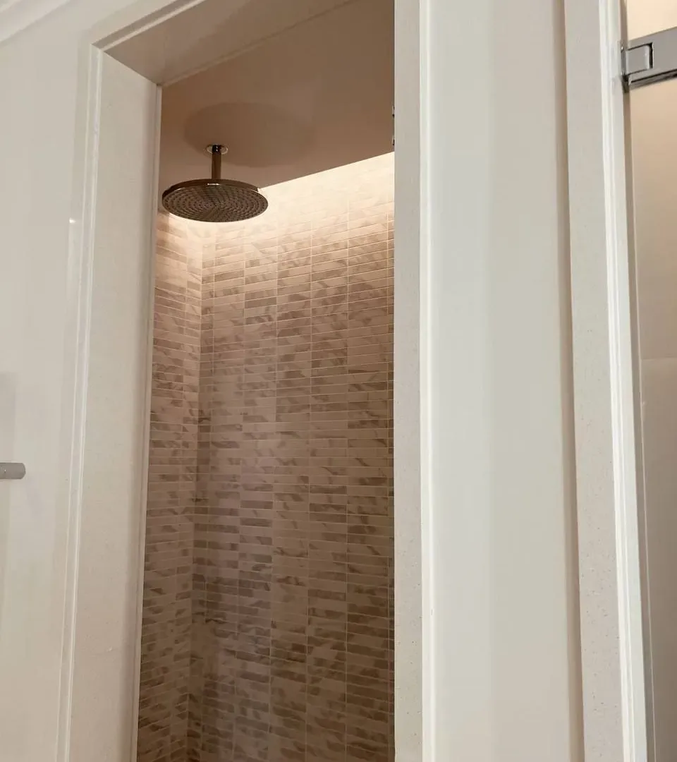 Prodaja, dvosoban stan, 152m², Centar, Tivat