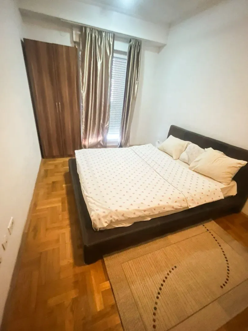 Izdavanje, jednosoban stan, 53m², City Kvart, Podgorica