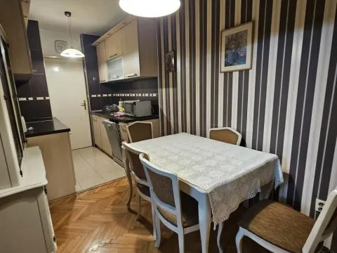 Prodaja, trosoban stan, 61m², Centar, Kragujevac - image 5