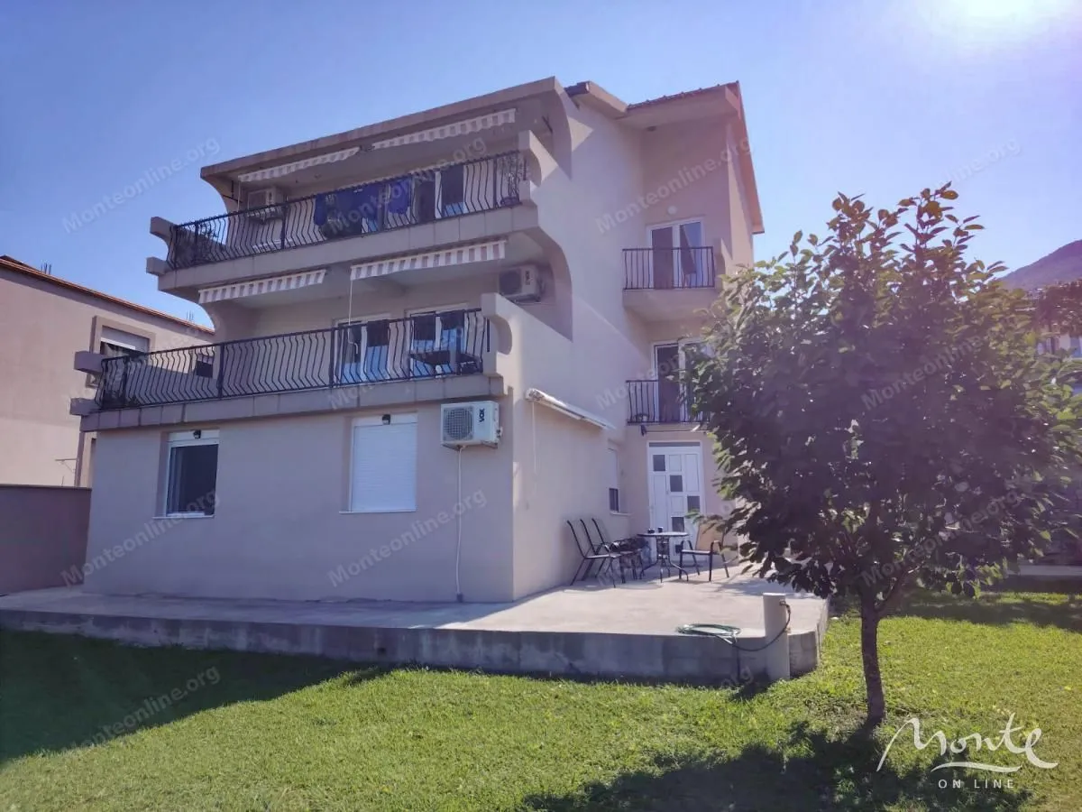 Sale, house, 350m², Bjeliši, Bar