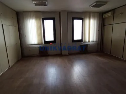Izdavanje, poslovni prostor, 665m², Savski Venac, Beograd - image 7