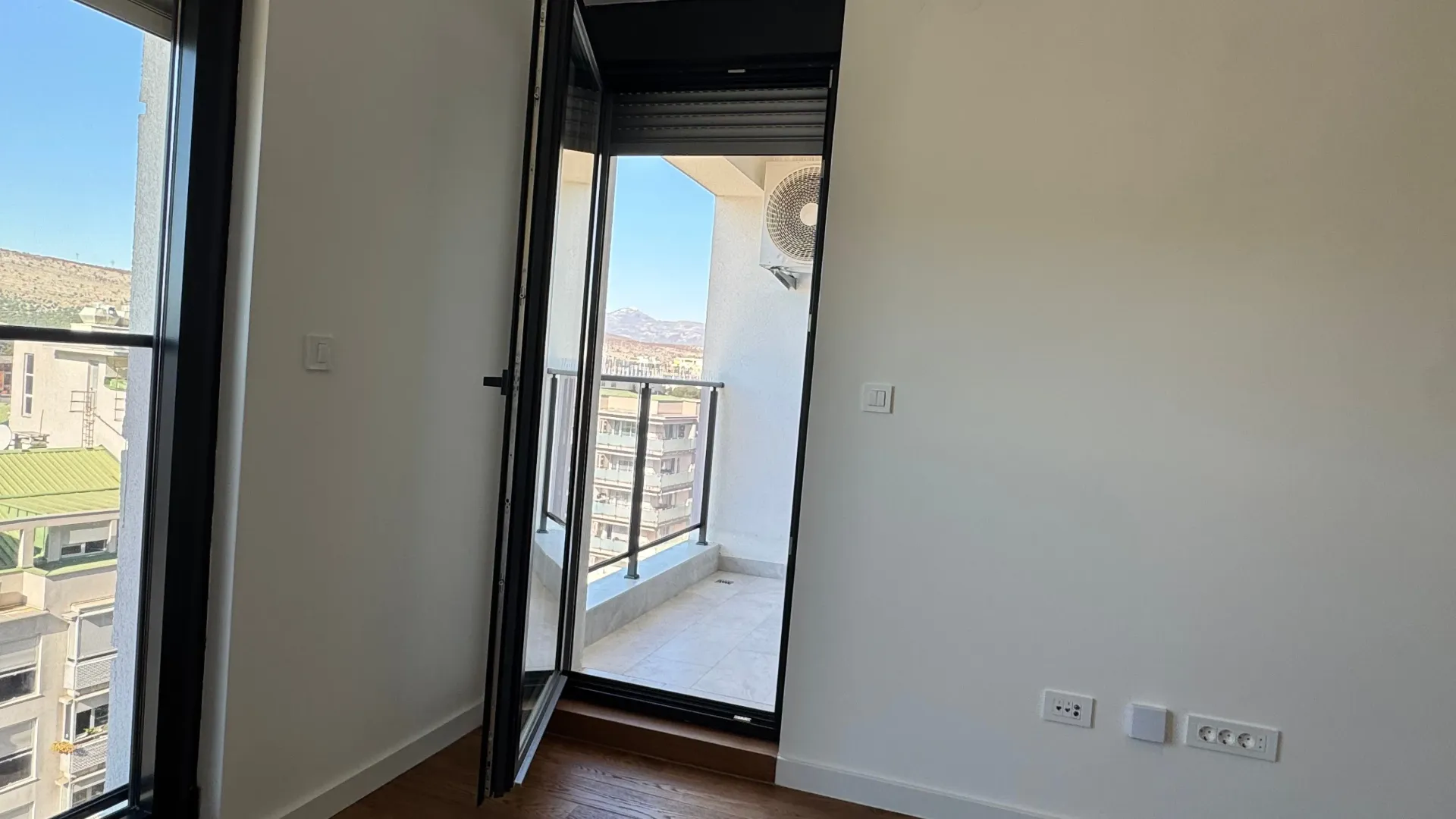 Rent, one bedroom apartment, 46m², Tološka šuma, Podgorica
