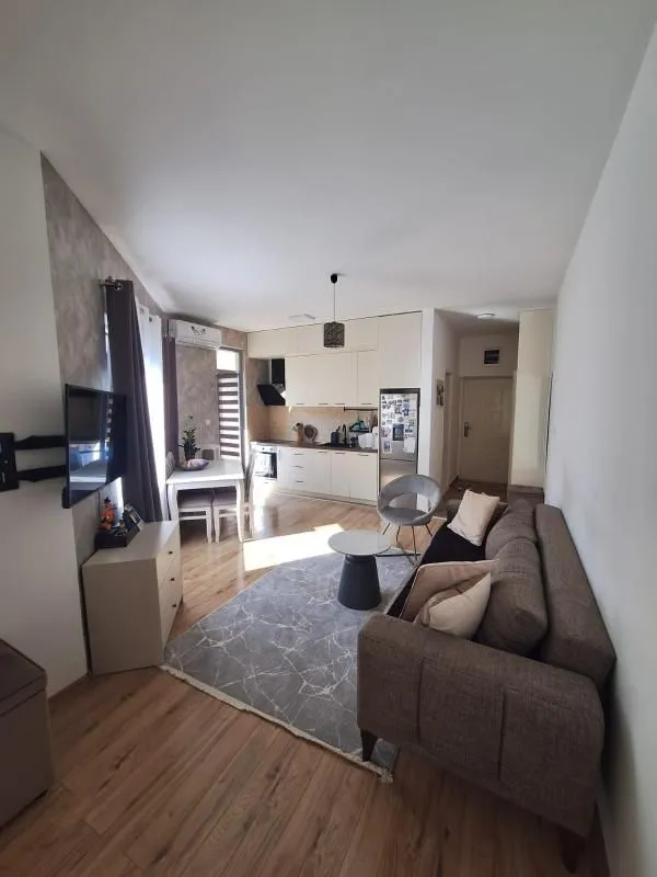 Sale, two bedroom apartment, 58m², Bečići, Budva