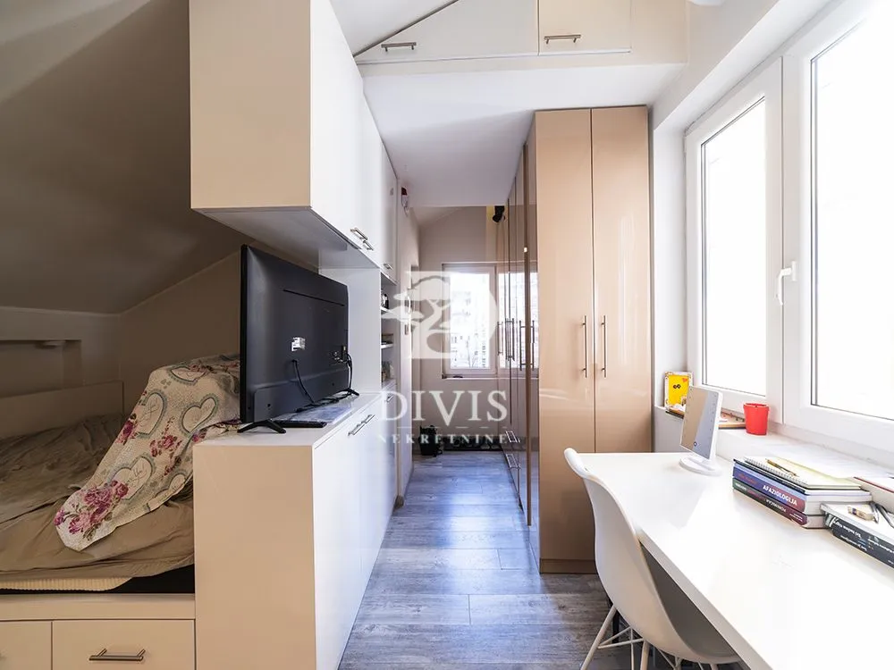 Prodaja, jednosoban stan, 44m², Centar Sve Podlokacije, Beograd