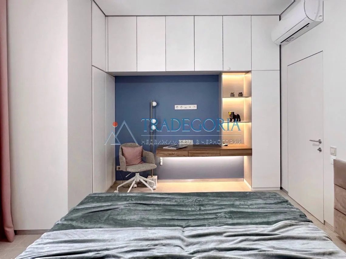 Prodaja, dvosoban stan, 95m², Bečići, Budva