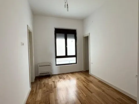 Prodaja, trosoban stan, 139m², Donja Gorica, Podgorica - image 6