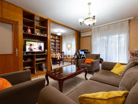 Prodaja, dvosoban stan, 72m², Zabjelo, Podgorica