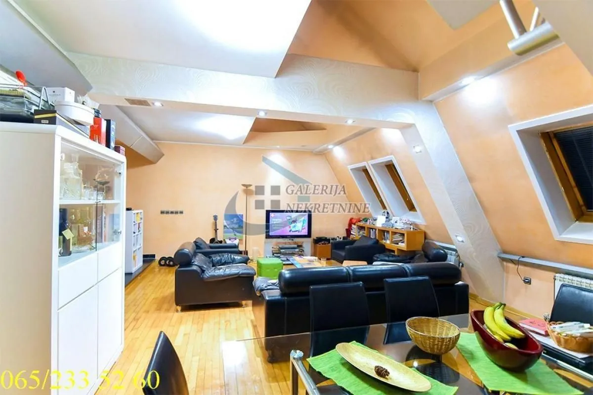Sale, four bedroom apartment, 202m², Savski Venac, Beograd