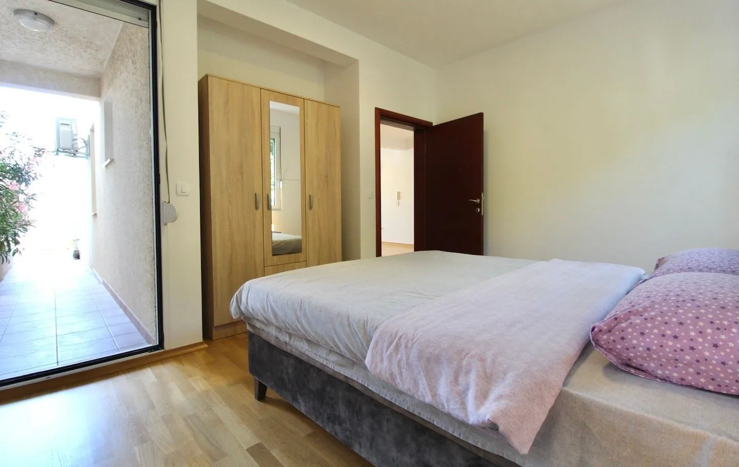Daily-rent, two bedroom apartment, 100m², Dobre Vode, Bar