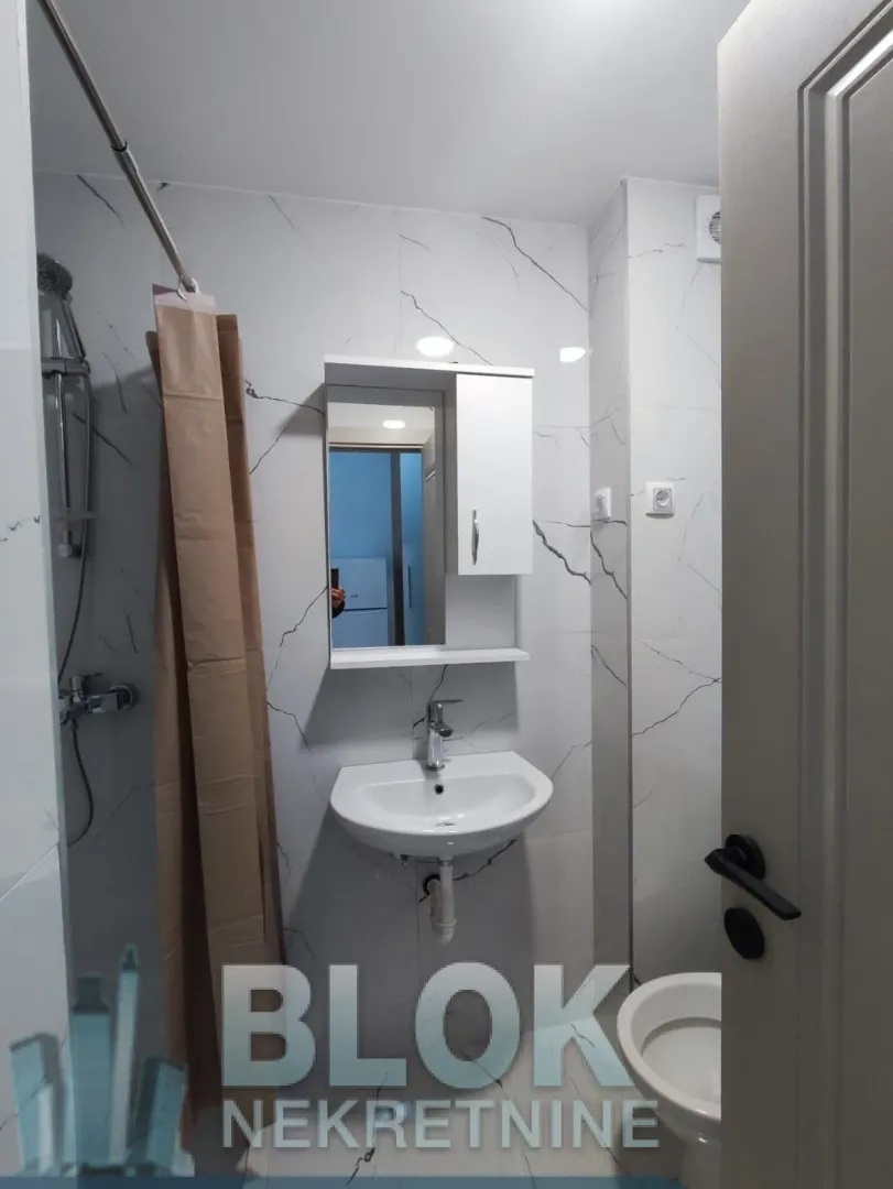 Izdavanje, garsonjera, 27m², Zabjelo, Podgorica