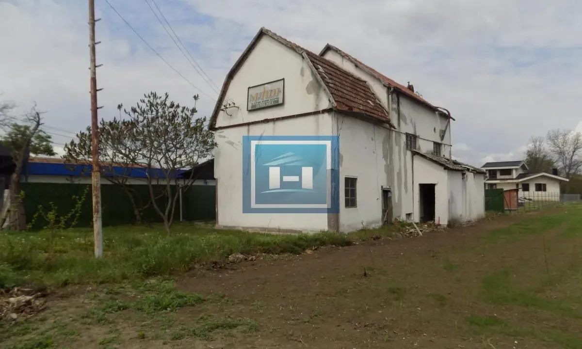 Prodaja, kuća, 199m², Striža, Paraćin