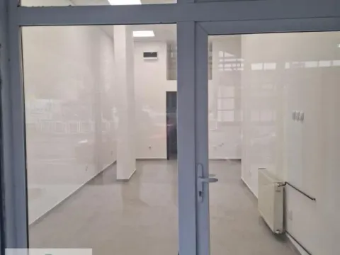Poslovni prostor in Obrenovac
