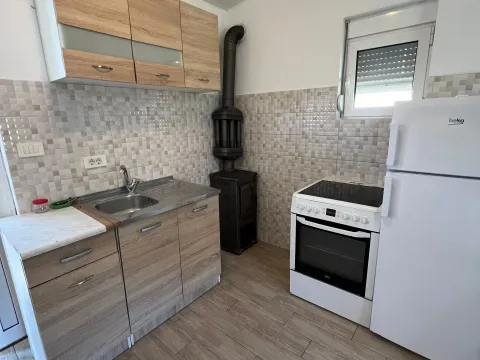 Rent, studio apartment, 25m², Bjeliši, Bar - image 6