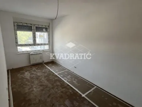 Prodaja, četvorosoban stan, 112m², Zemun Gornji Grad, Zemun Sve Podlokacije - image 11