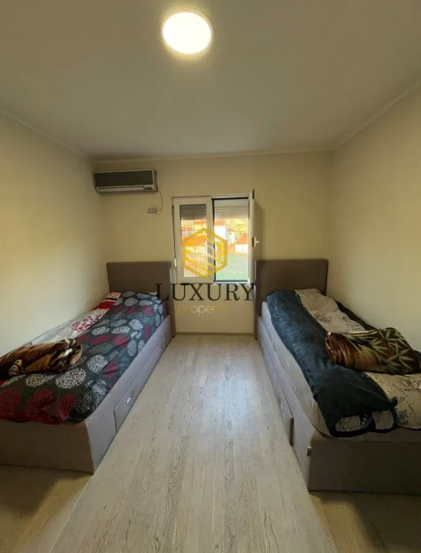 Rent, house, 350m², Zlatica, Podgorica