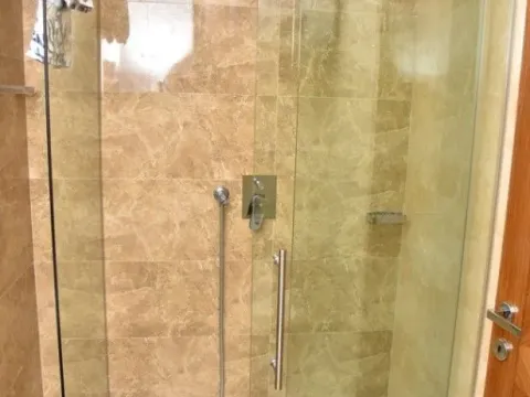 Izdavanje, stan, 140m², Centar, Podgorica - image 5