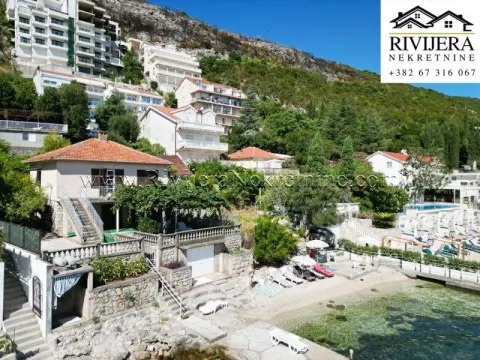 Prodaja, kuća, 120m², Njivice, Herceg Novi