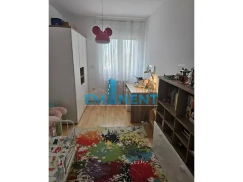 Rent, three bedroom apartment, 56m², Zemun Gornji Grad, Zemun Sve Podlokacije - image 4