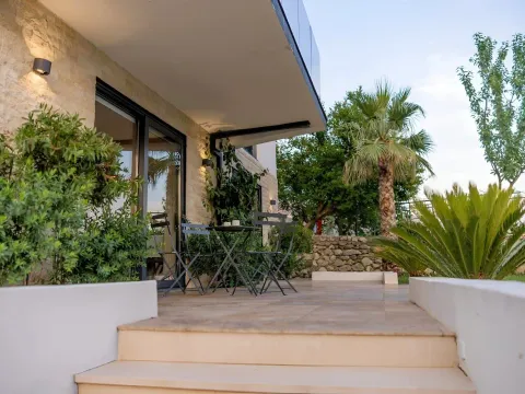 Sale, house, 293m², Markovići, Budva - image 25