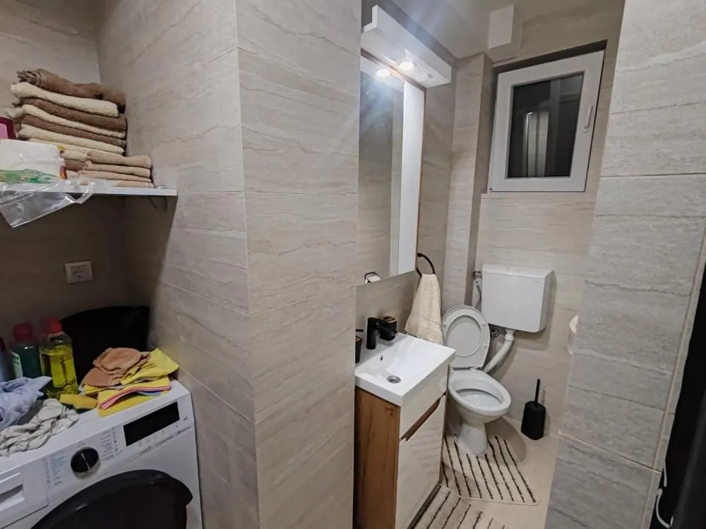 Prodaja, dvosoban stan, 59m², Centar, Vrnjačka Banja