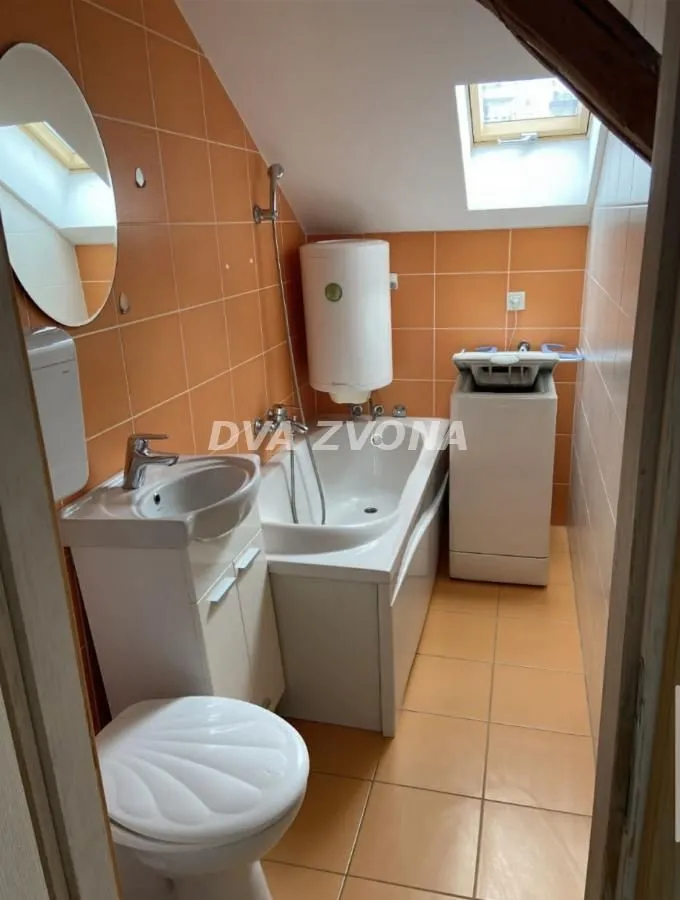 Prodaja, jednosoban stan, 29m², Centar, Novi Sad