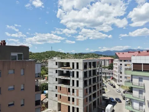 Prodaja, jednosoban stan, 48m², Centar, Nikšić - image 7