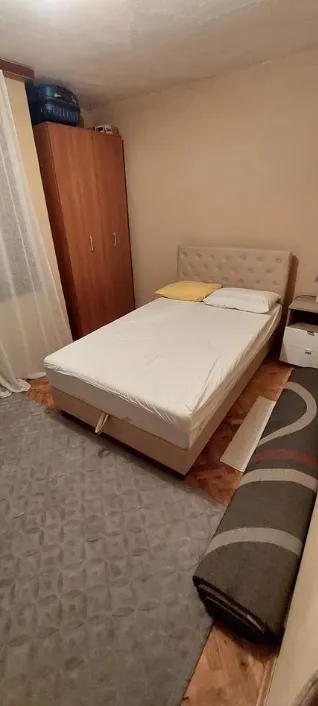 Sale, house, 220m², Stari Aerodrom, Podgorica