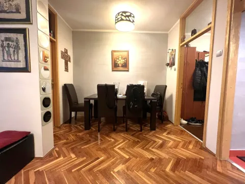 Rent, two bedroom apartment, 60m², Blok 6, Podgorica - image 4