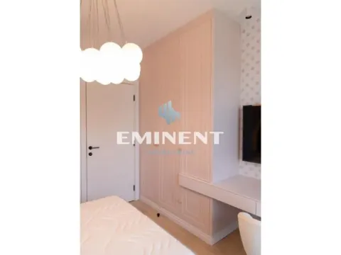 Prodaja, četvorosoban stan, 110m², Savski Venac, Beograd - image 10