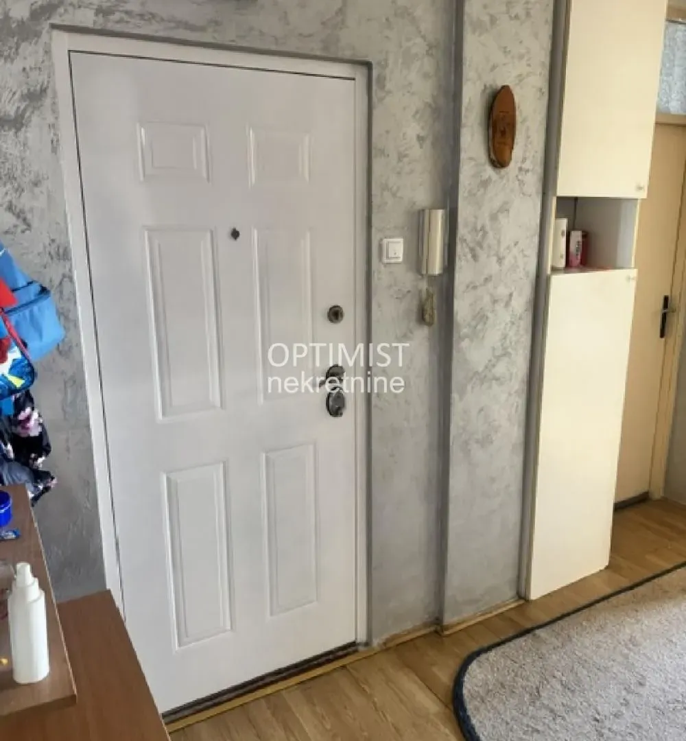 Prodaja, dvosoban stan, 75m², Novi Beograd Blok 62, Novi Beograd Sve Podlokacije