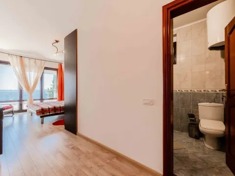 Sale, house, 416m², Utjeha, Bar - image 28