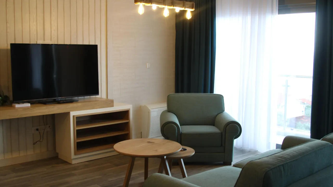 Rent, two bedroom apartment, 86m², Bečići, Budva