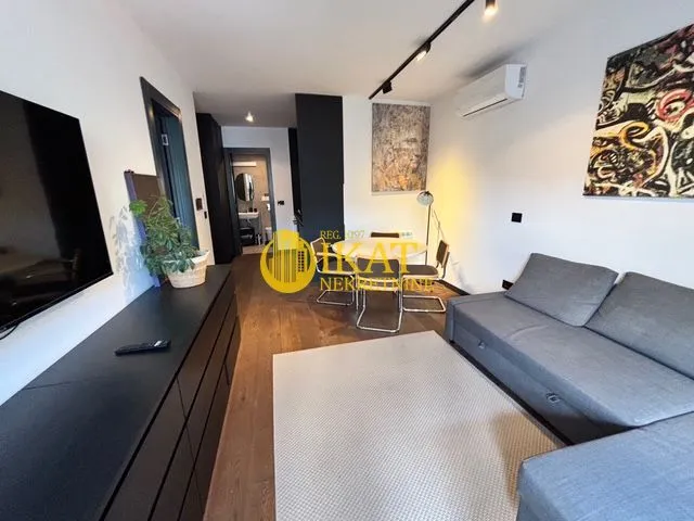Rent, one bedroom apartment, 38m², Južni Bulevar, Vračar Sve Podlokacije