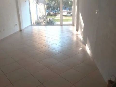 Rent, office space, 80m², Centar, Bar - image 1