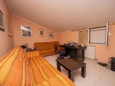 Sale, house, 250m², Donja Gorica, Podgorica - image 7