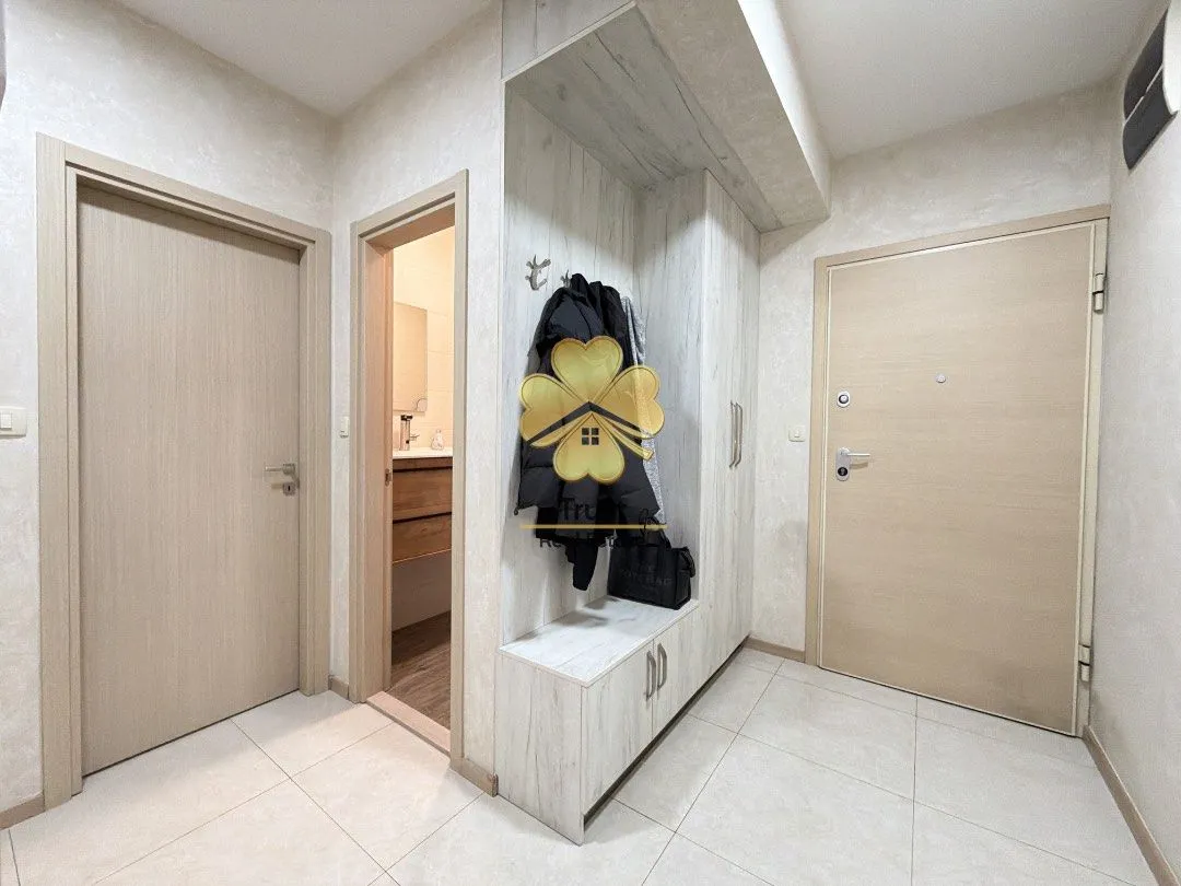 Prodaja, trosoban stan, 72m², City Kvart, Podgorica
