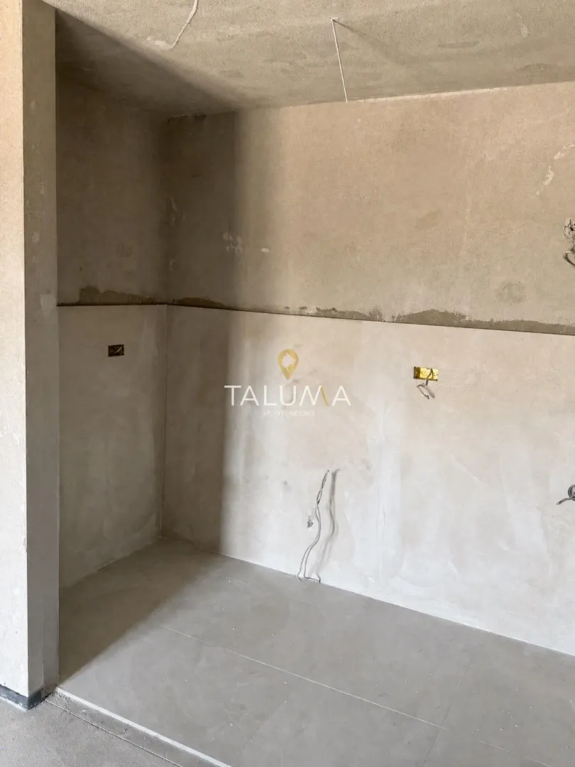 Prodaja, jednosoban stan, 38m², Stari Aerodrom, Podgorica