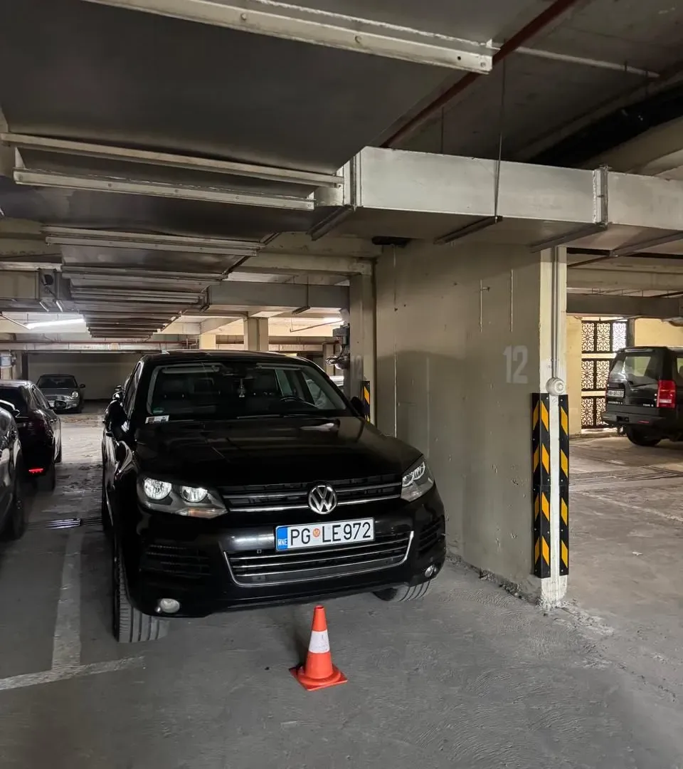 Rent, parking/garage, 15m², Blok 9, Podgorica