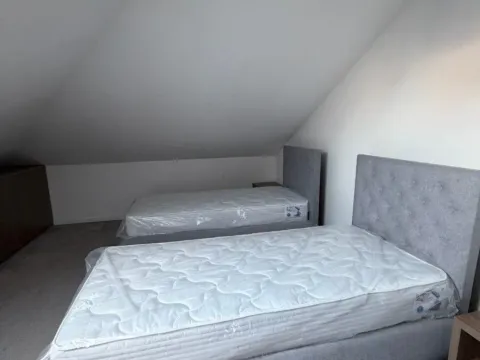 Rent, three bedroom apartment, 100m², Krivi Most, Podgorica - image 10