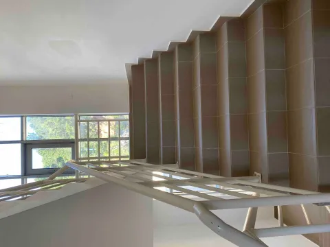 Rent, one bedroom apartment, 45m², Budva, Crna Gora - image 15