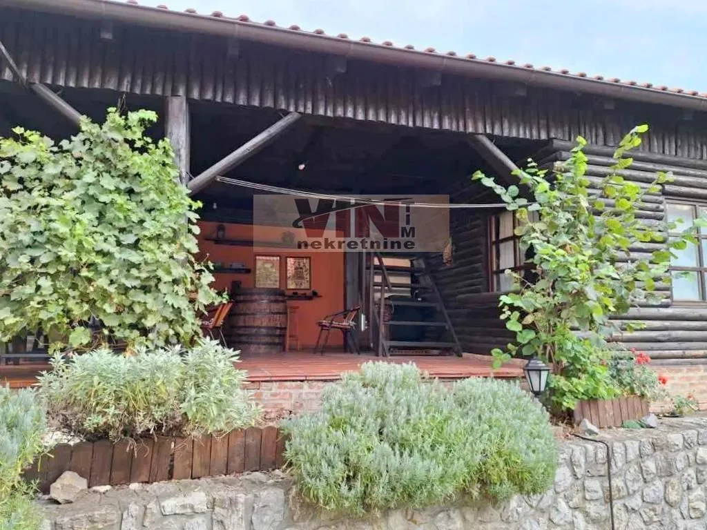 Sale, house, 500m², Jajinci, Voždovac Sve Podlokacije