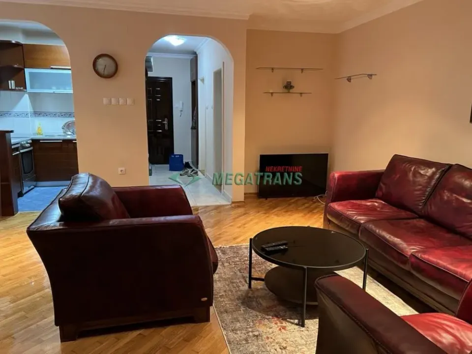 Rent, three bedroom apartment, 78m², Bulevar Oslobodjenja, Novi Sad Sve Podlokacije