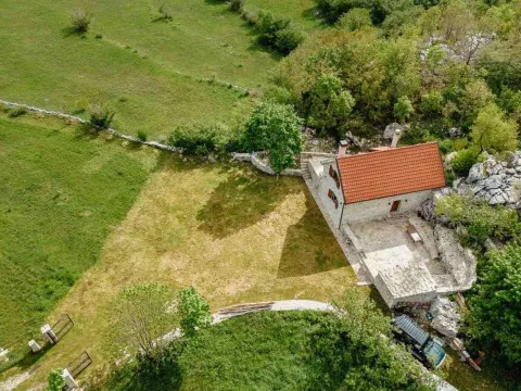Prodaja, kuća, 70m², Vrbanj, Herceg Novi - image 8