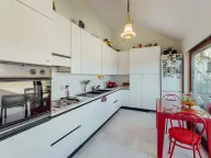 Prodaja, kuća, 198m², Herceg Novi, Crna Gora - image 13