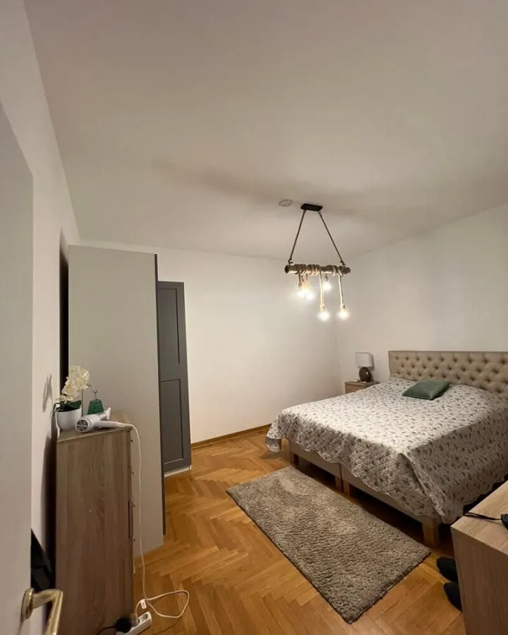 Rent, four bedroom apartment, 116m², Stari Grad, Beograd