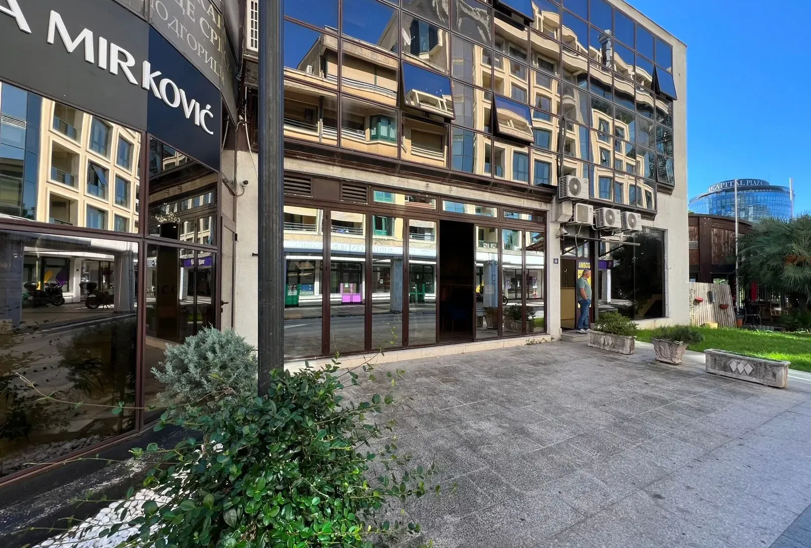 Rent, office space, 78m², Kruševac, Podgorica