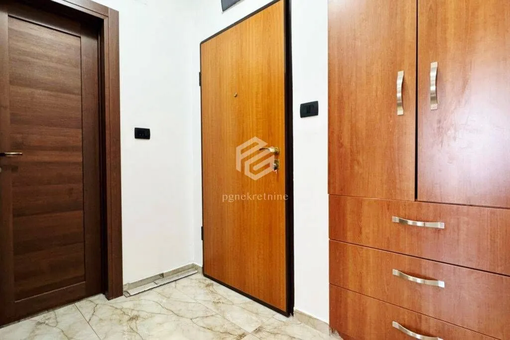 Prodaja, jednosoban stan, 40m², Zabjelo, Podgorica