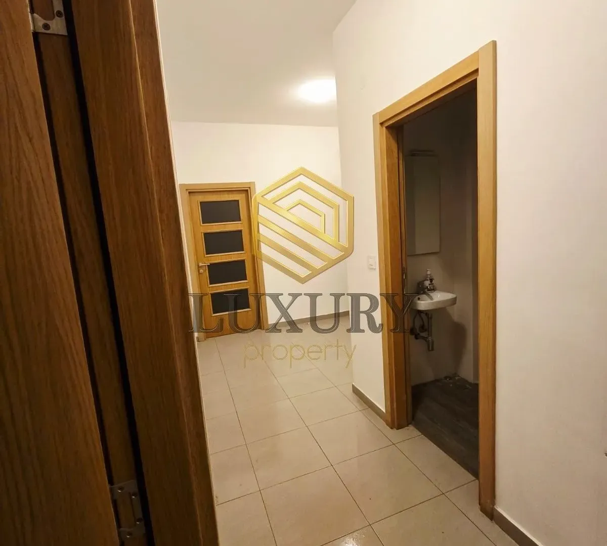 Prodaja, dvosoban stan, 72m², Stari Aerodrom, Podgorica