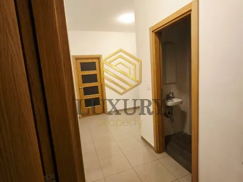 Prodaja, dvosoban stan, 72m², Stari Aerodrom, Podgorica - image 4